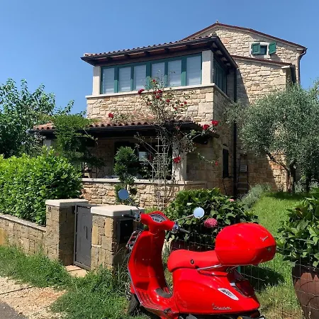 וילה Piedmont Karojba